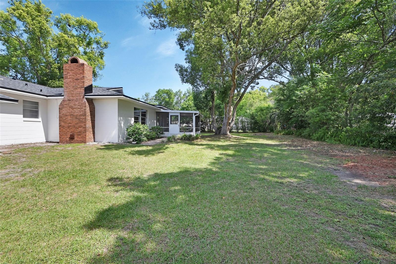 Image 35 of 38 For 1939 Wallace Court