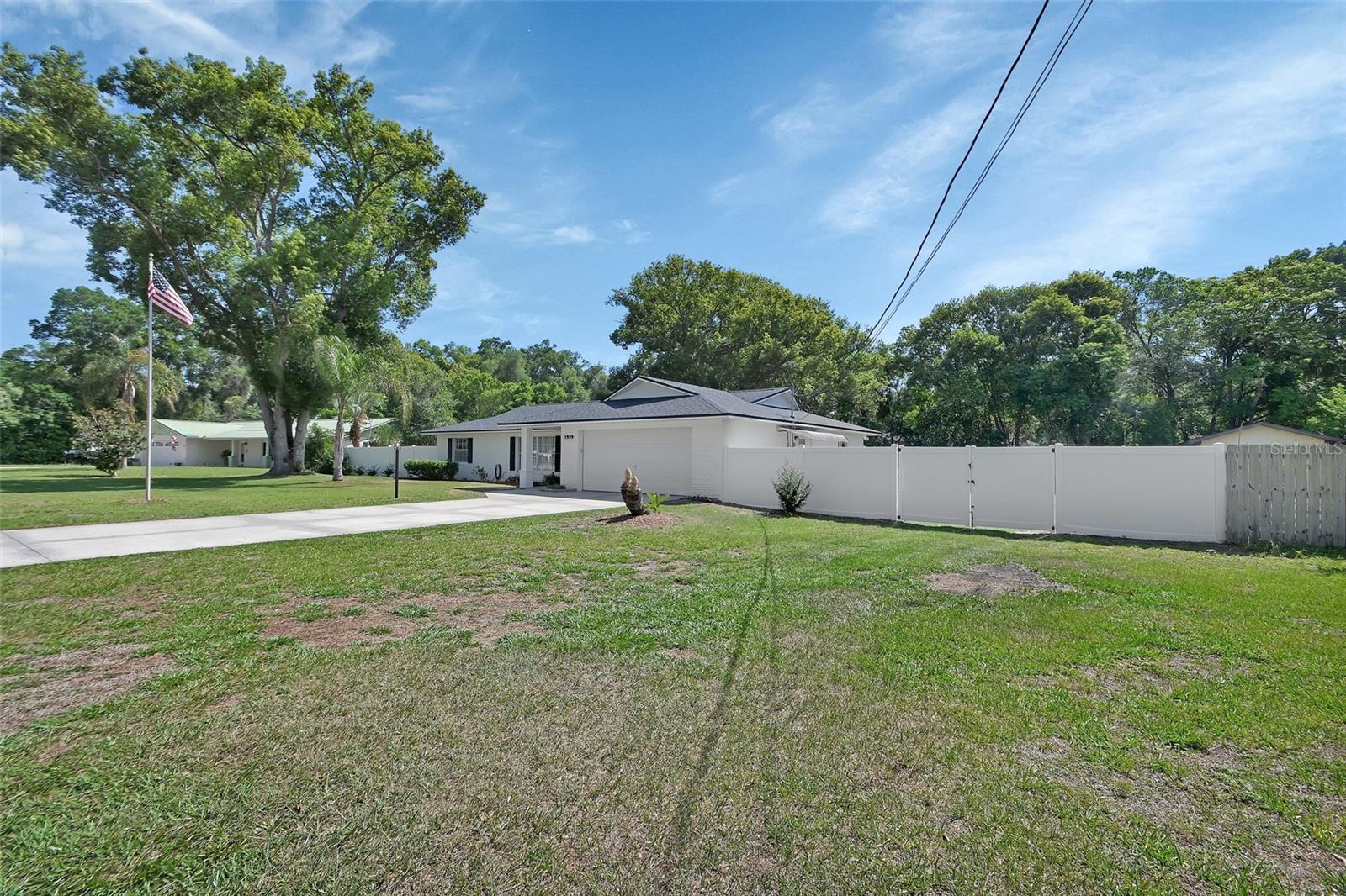 Image 36 of 38 For 1939 Wallace Court
