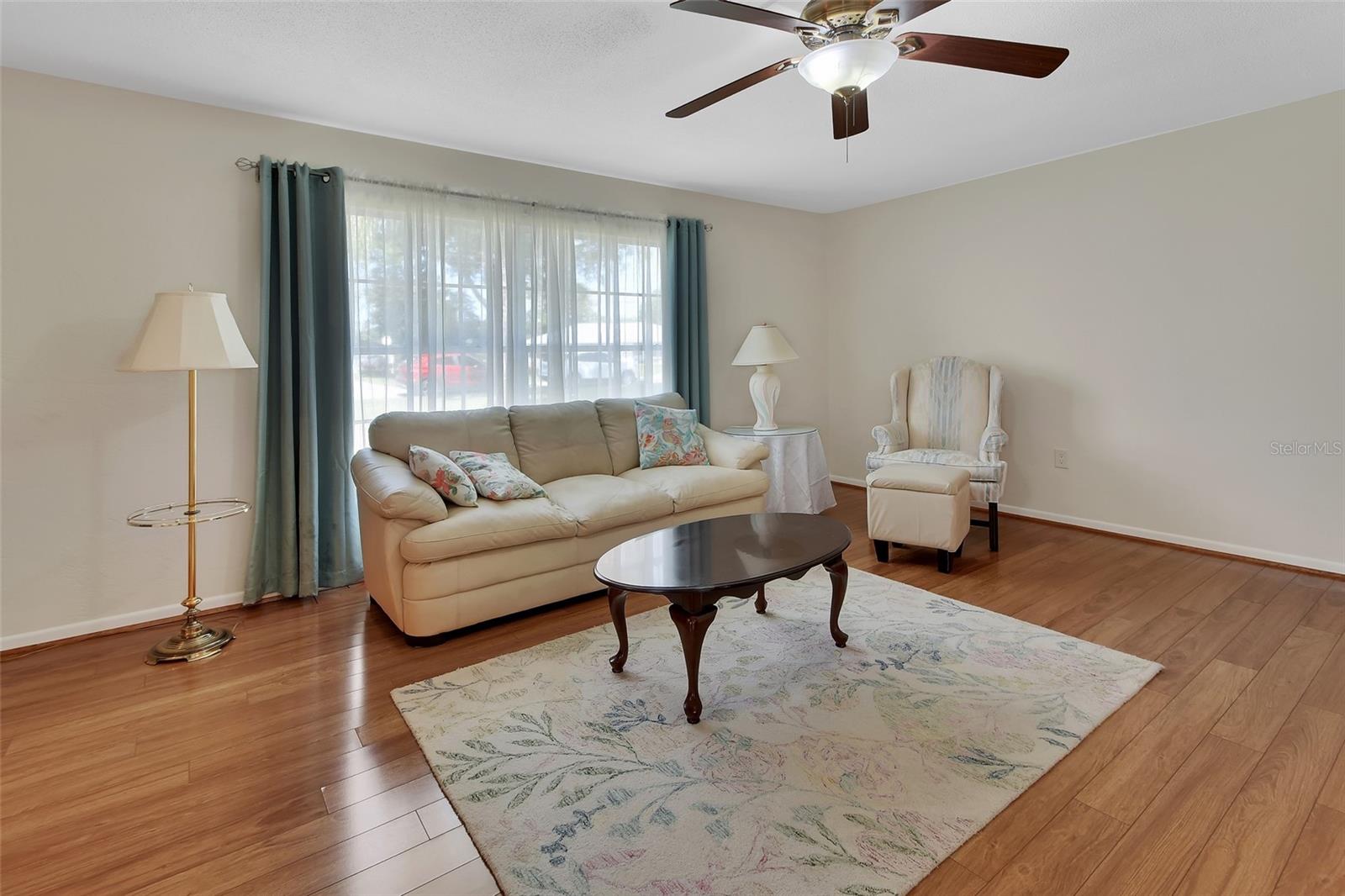 Image 4 of 38 For 1939 Wallace Court