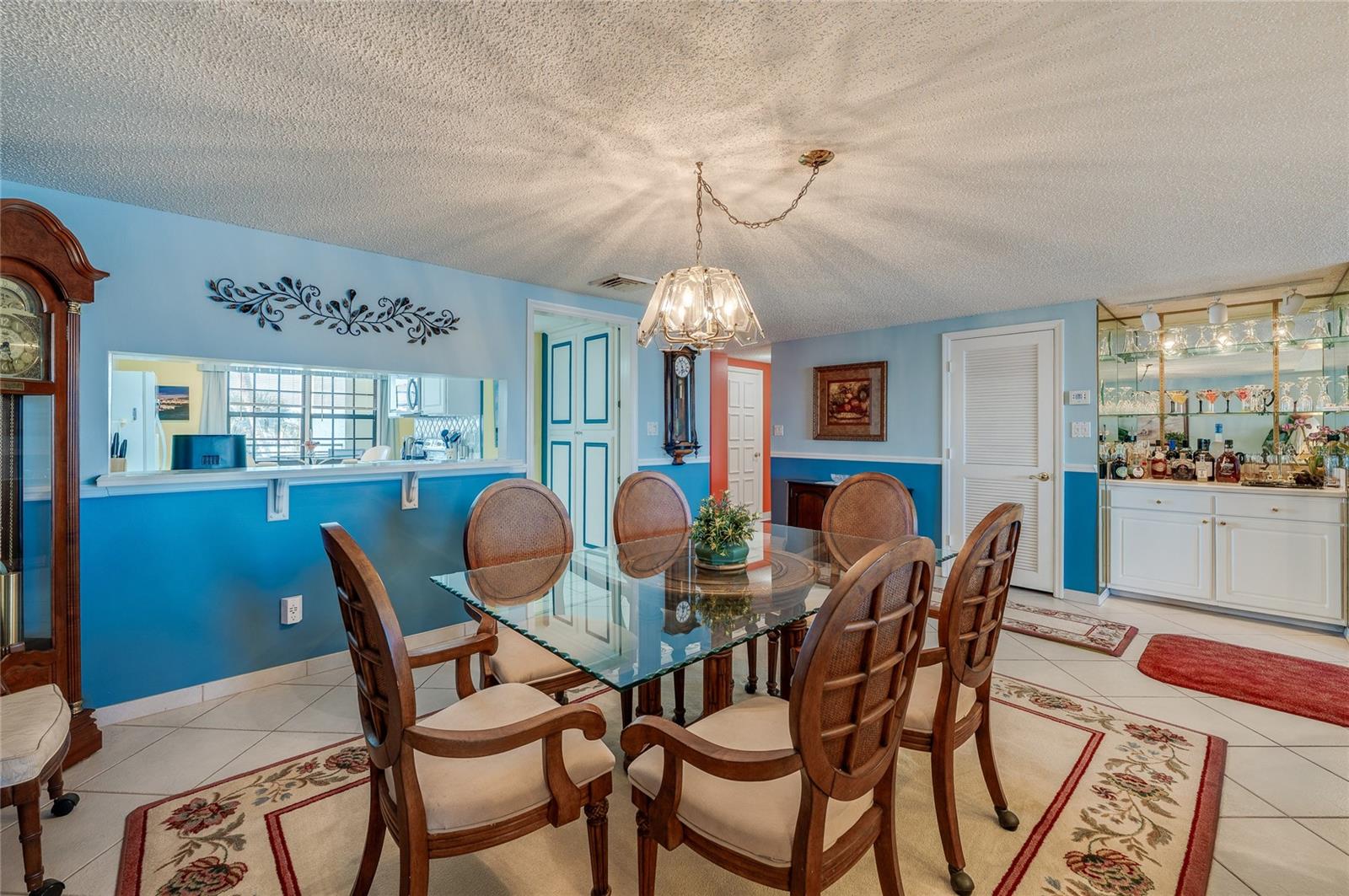 Image 13 of 52 For 731 Marina Point Drive 731