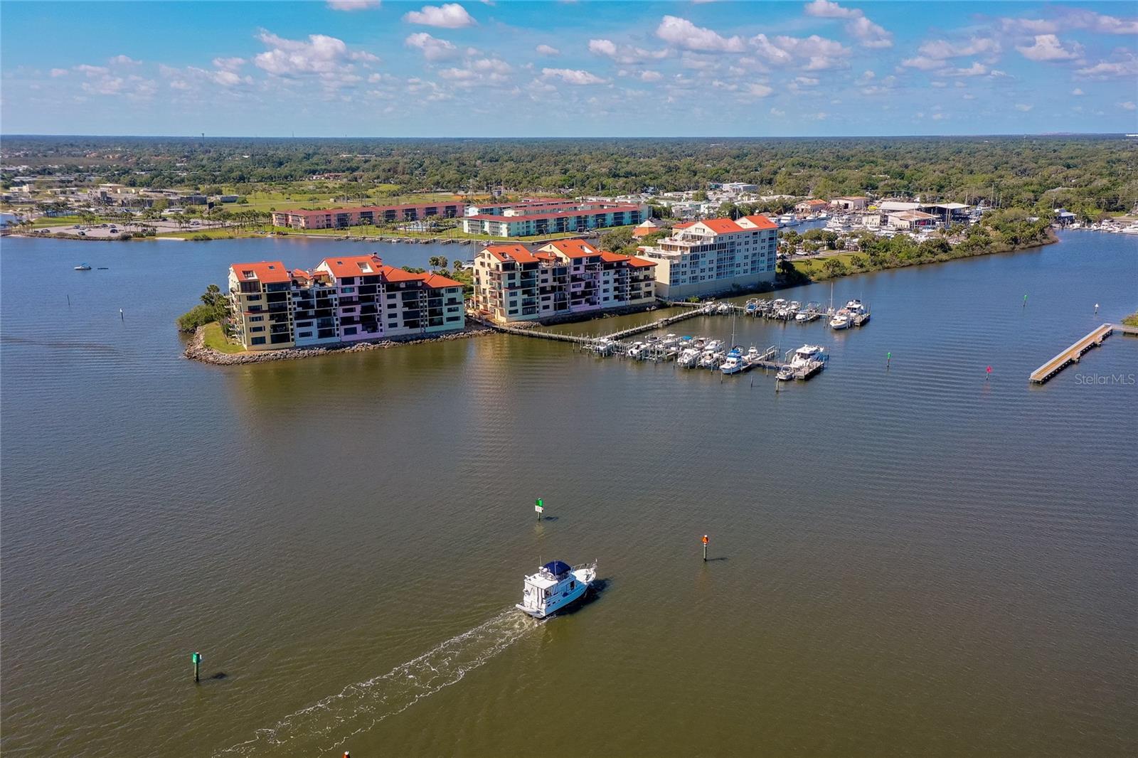 Image 42 of 52 For 731 Marina Point Drive 731