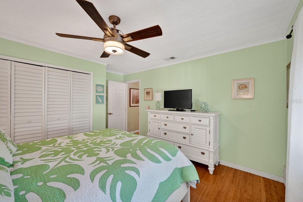 Image 30 of 54 For 4758 Peninsula Drive