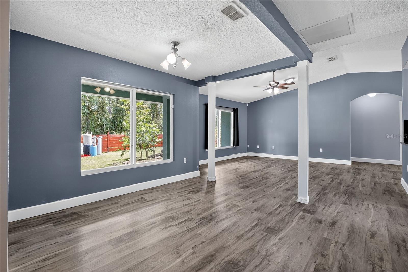 Image 19 of 32 For 1385 11th Avenue