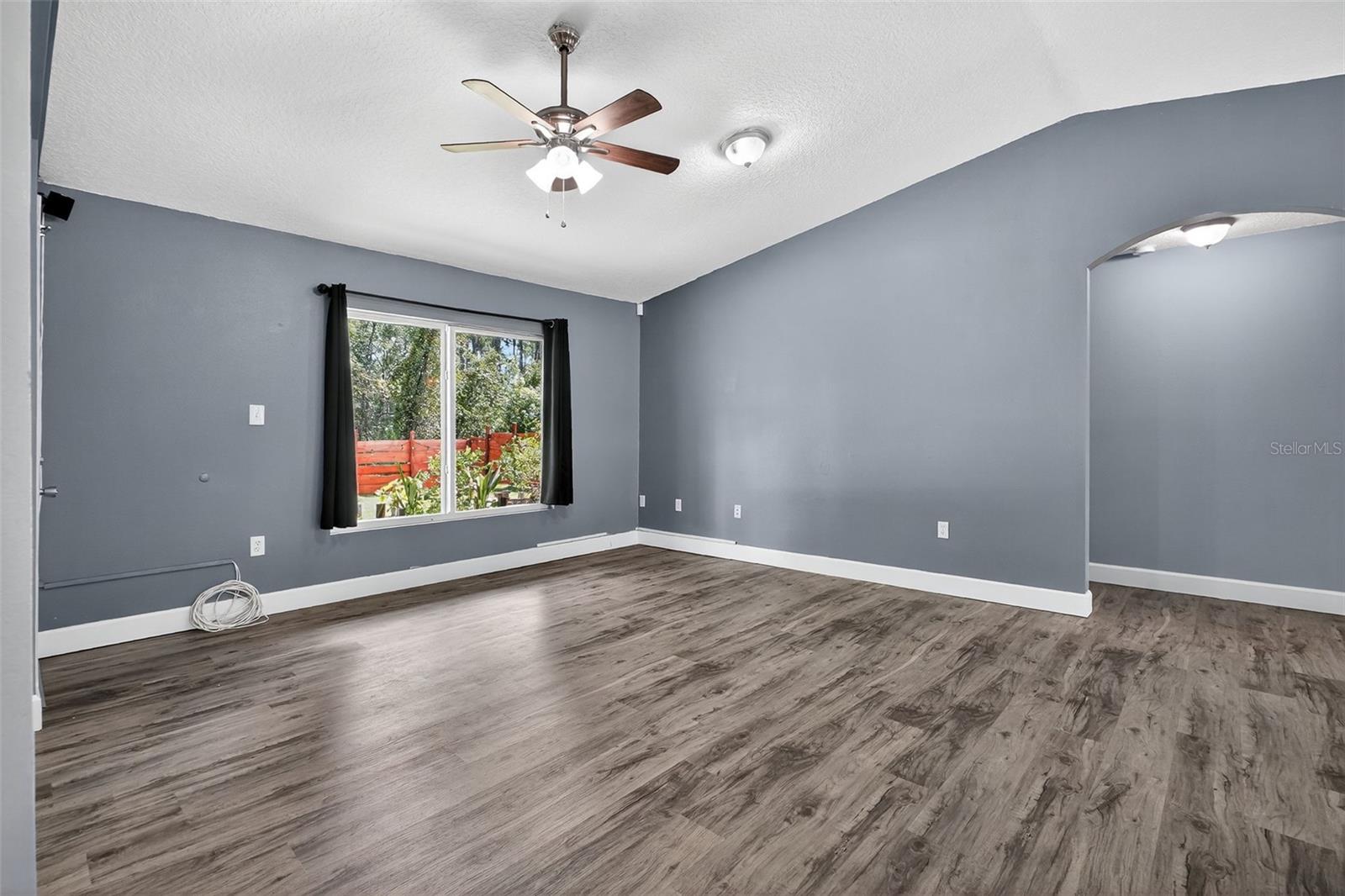 Image 20 of 32 For 1385 11th Avenue