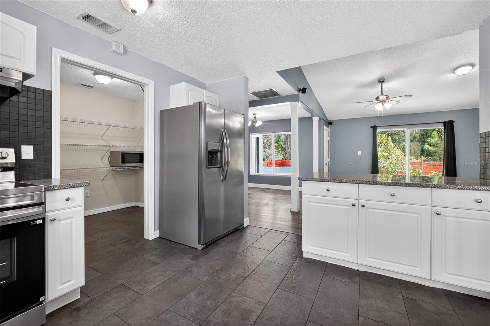 Image 7 of 32 For 1385 11th Avenue