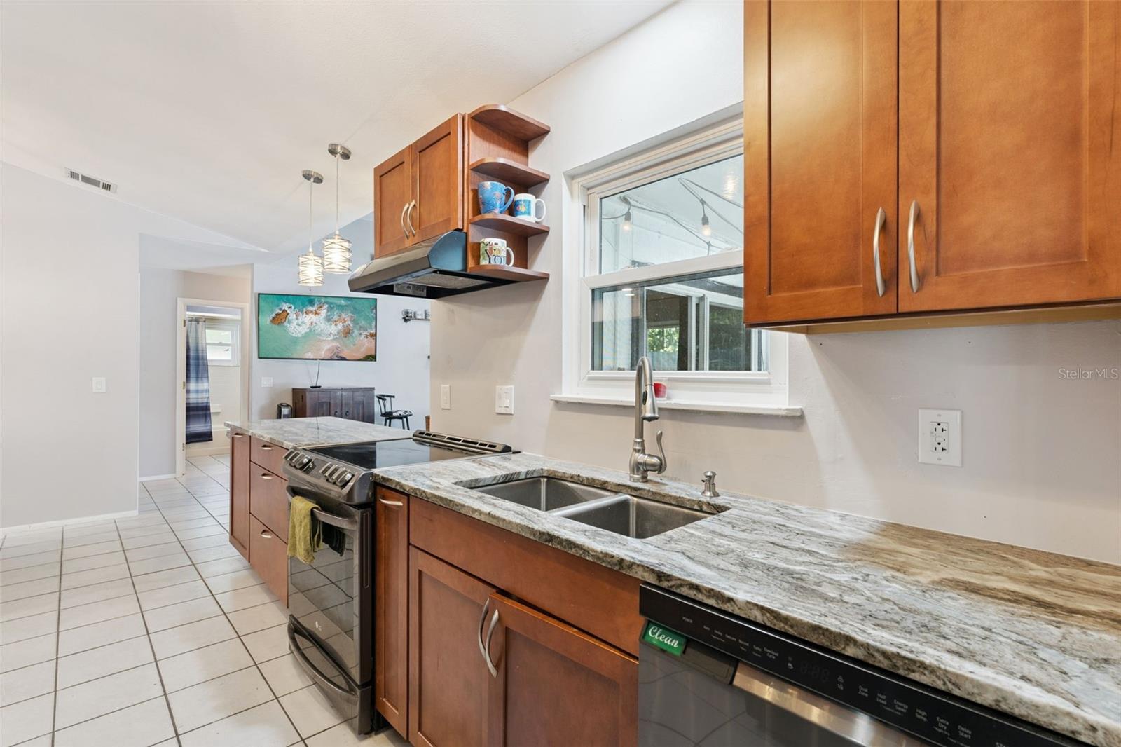 Image 2 of 18 For 8122 Citrus Hill Court