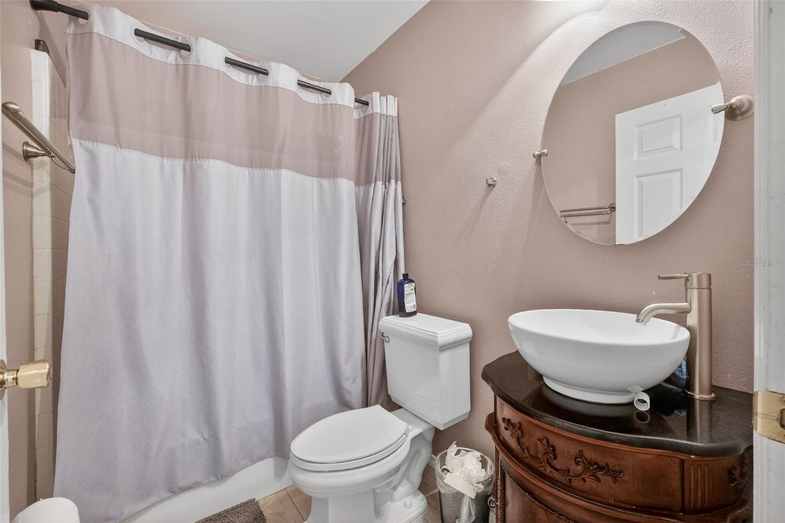 Image 15 of 33 For 253 Williams Avenue