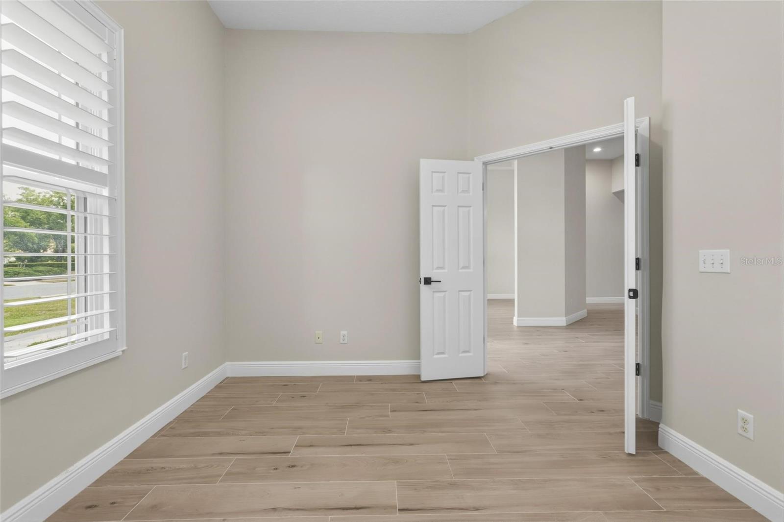 Image 11 of 62 For 304 Still Forest Terrace