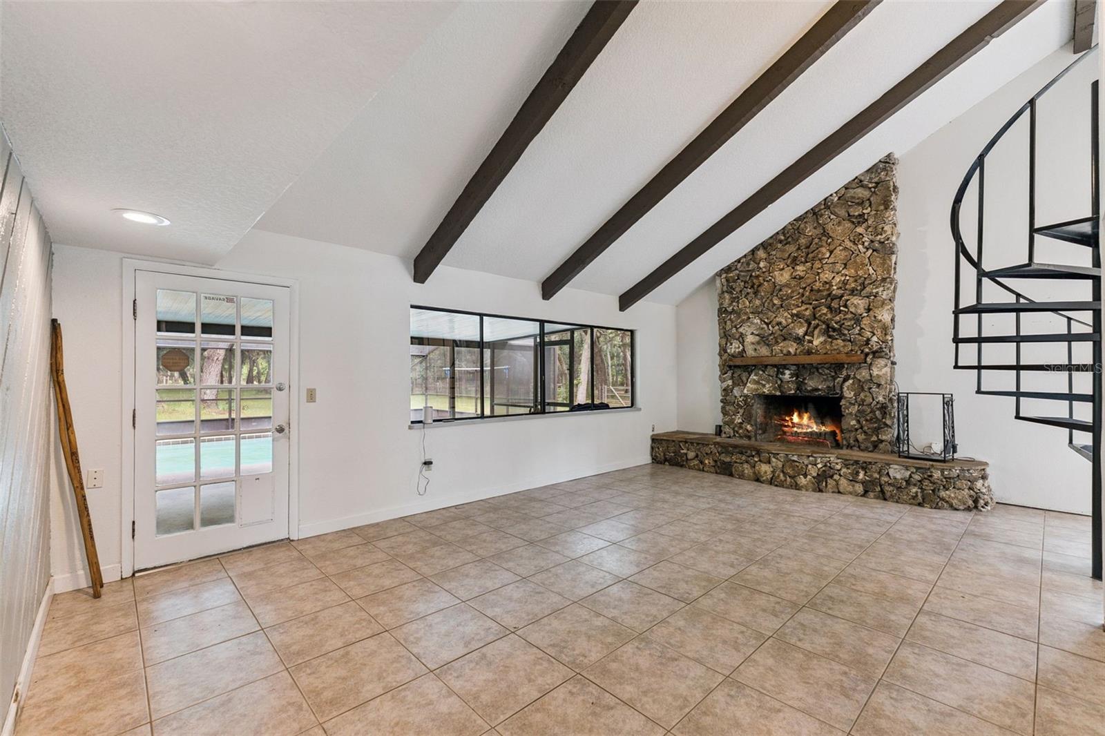 Image 4 of 34 For 1142 Buckles Road