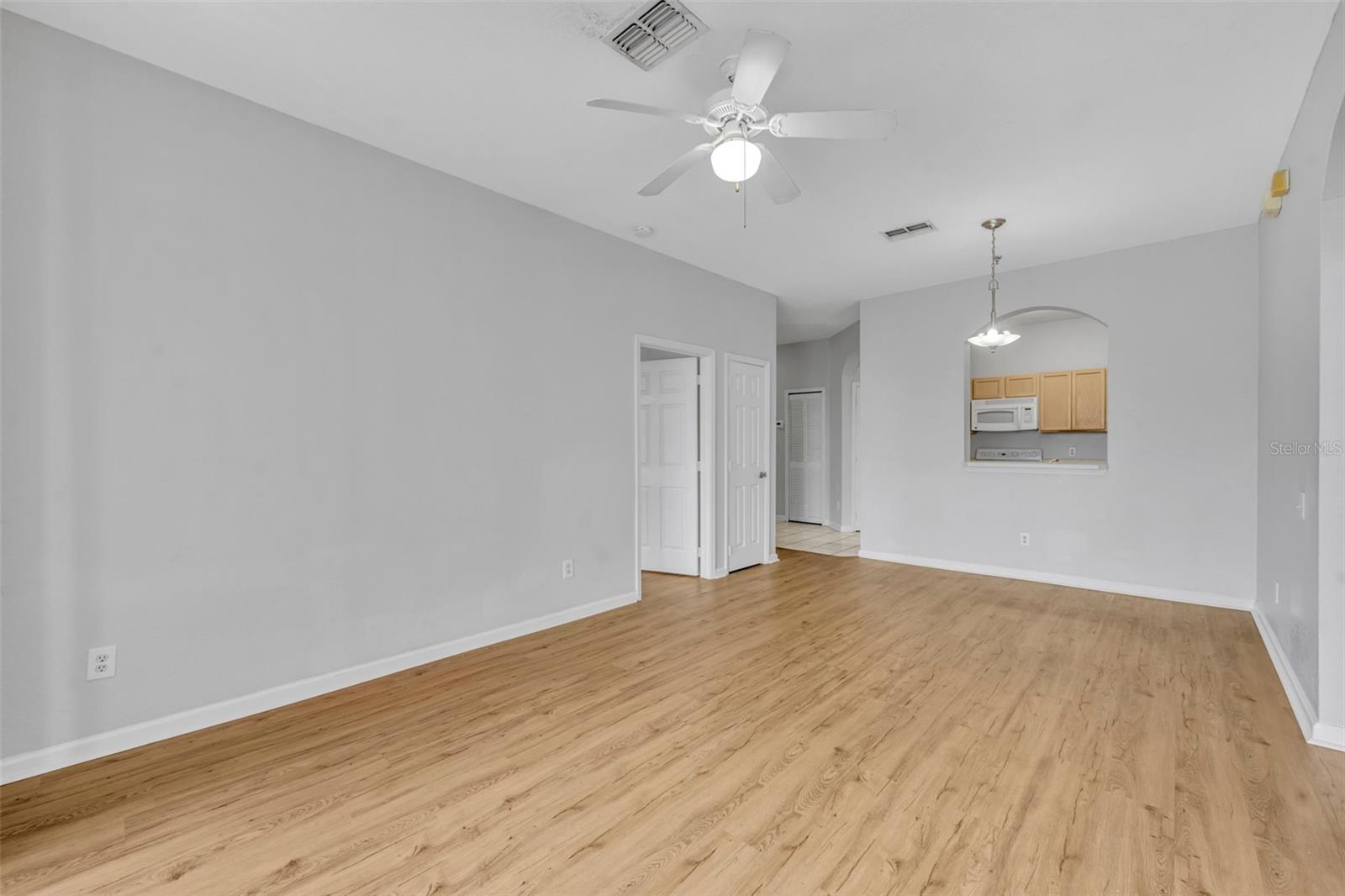 Image 11 of 28 For 582 Brantley Terrace Way 304