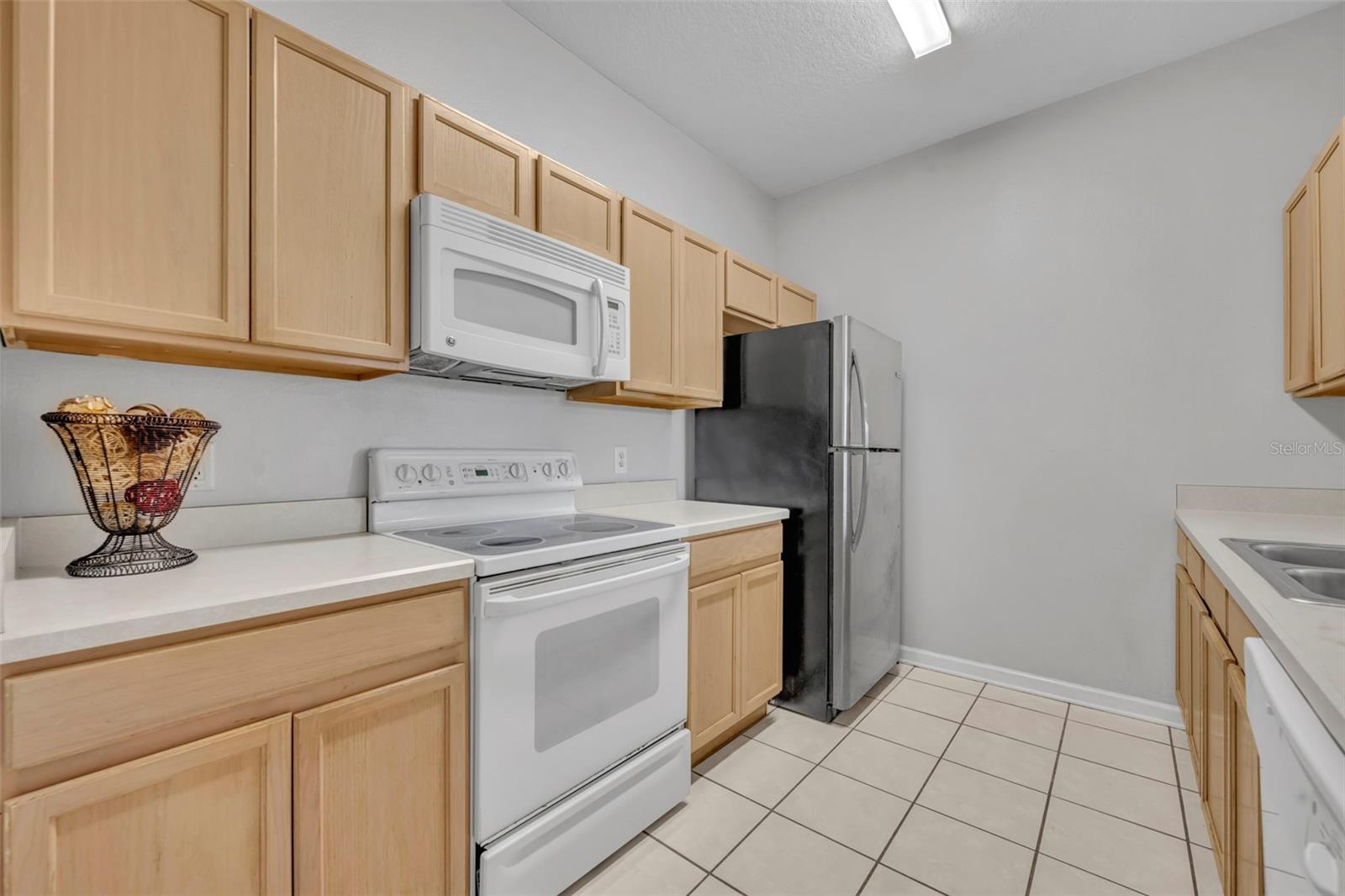 Image 14 of 28 For 582 Brantley Terrace Way 304