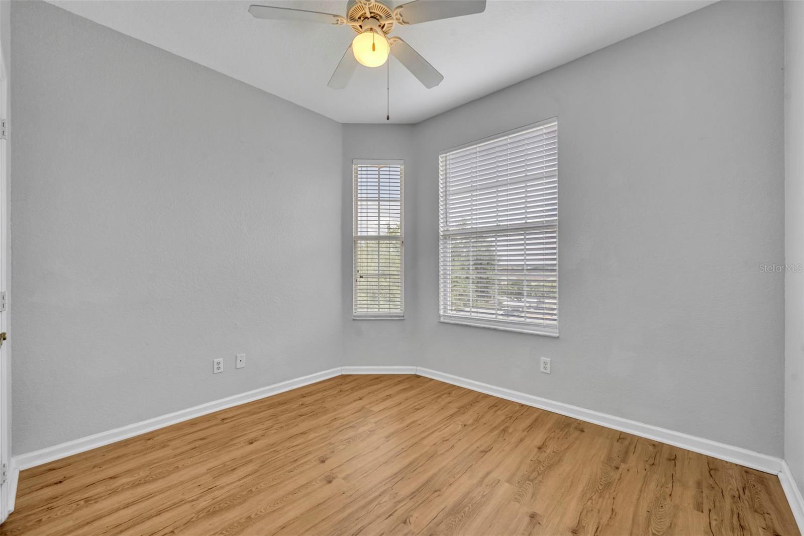 Image 23 of 28 For 582 Brantley Terrace Way 304