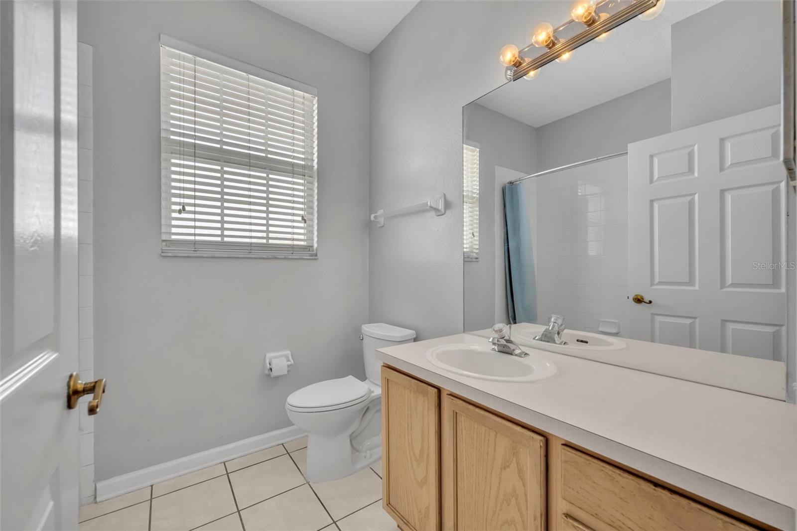 Image 24 of 28 For 582 Brantley Terrace Way 304