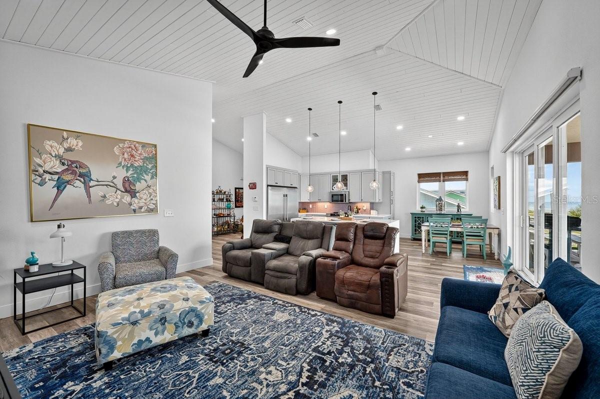 Image 21 of 58 For 2112 Ocean Shore Boulevard