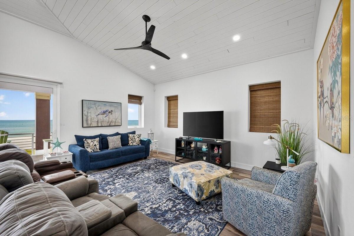Image 23 of 58 For 2112 Ocean Shore Boulevard