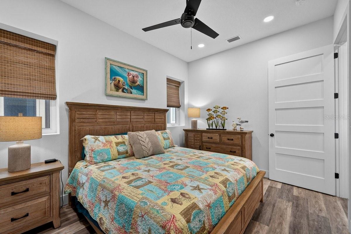 Image 31 of 58 For 2112 Ocean Shore Boulevard