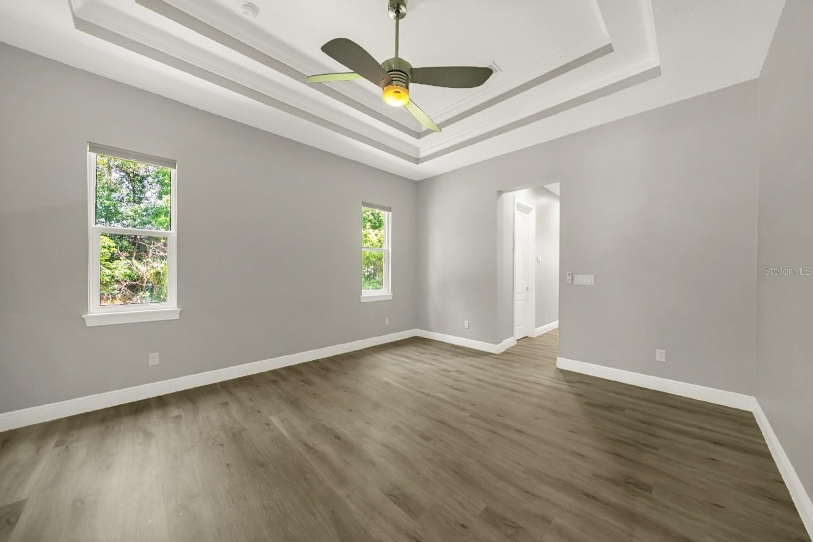 Image 49 of 99 For 4040 Grand Avenue