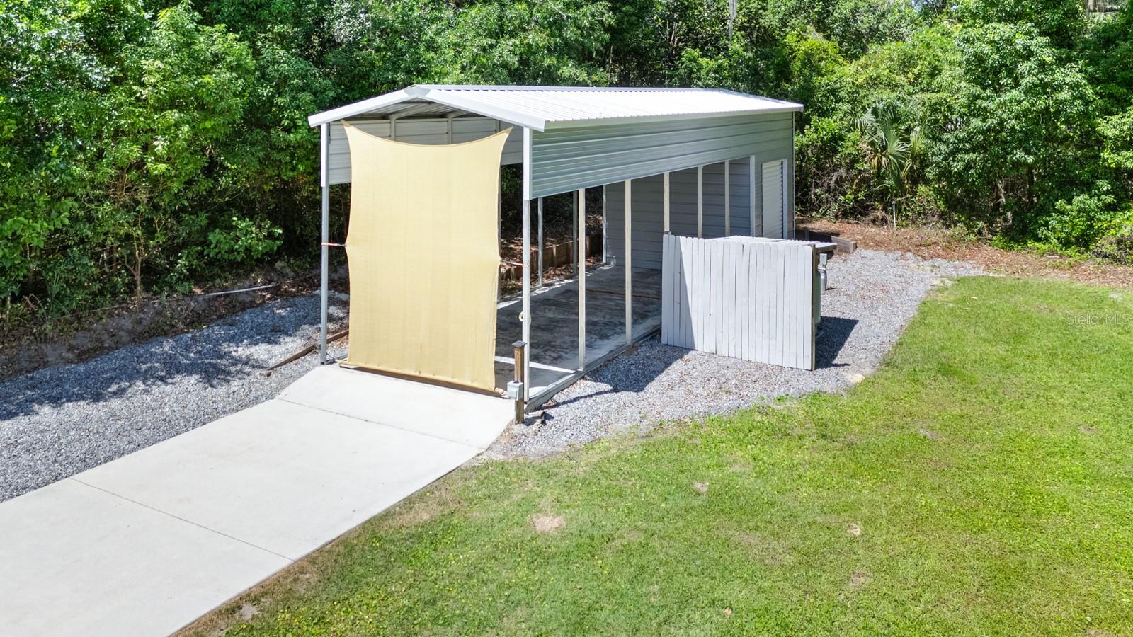 Image 85 of 99 For 4040 Grand Avenue