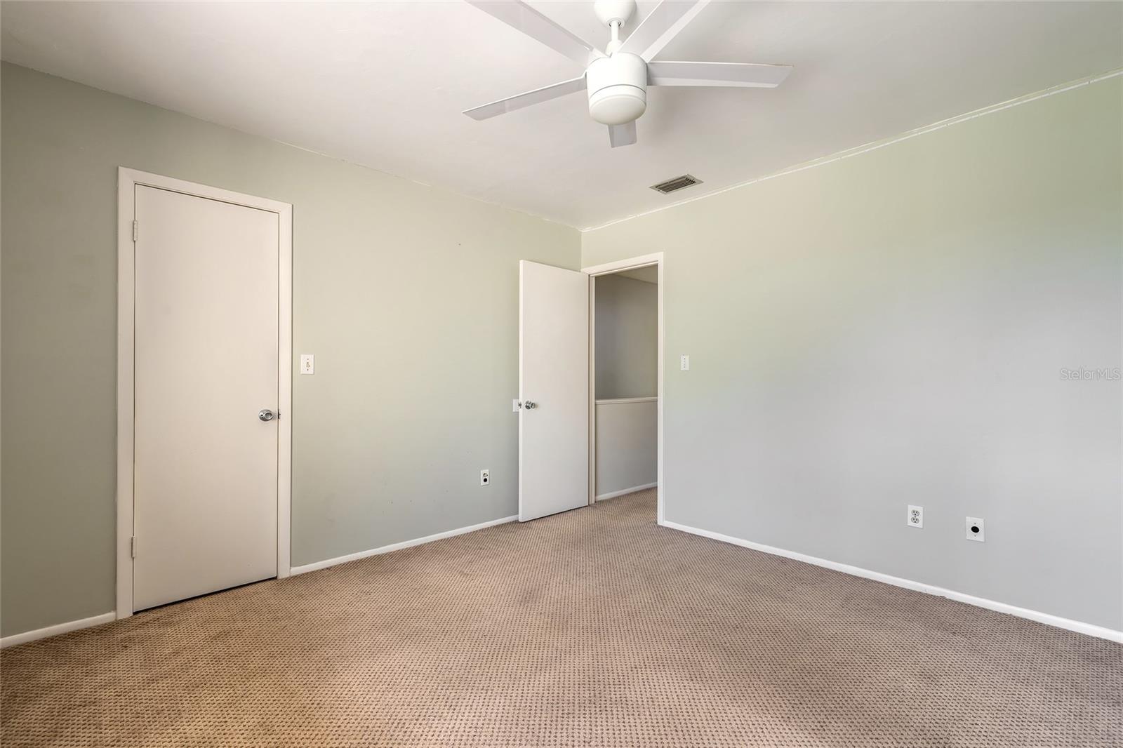 Image 12 of 20 For 135 Club House Boulevard 135