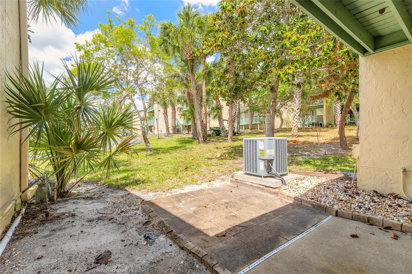 Image 16 of 20 For 135 Club House Boulevard 135
