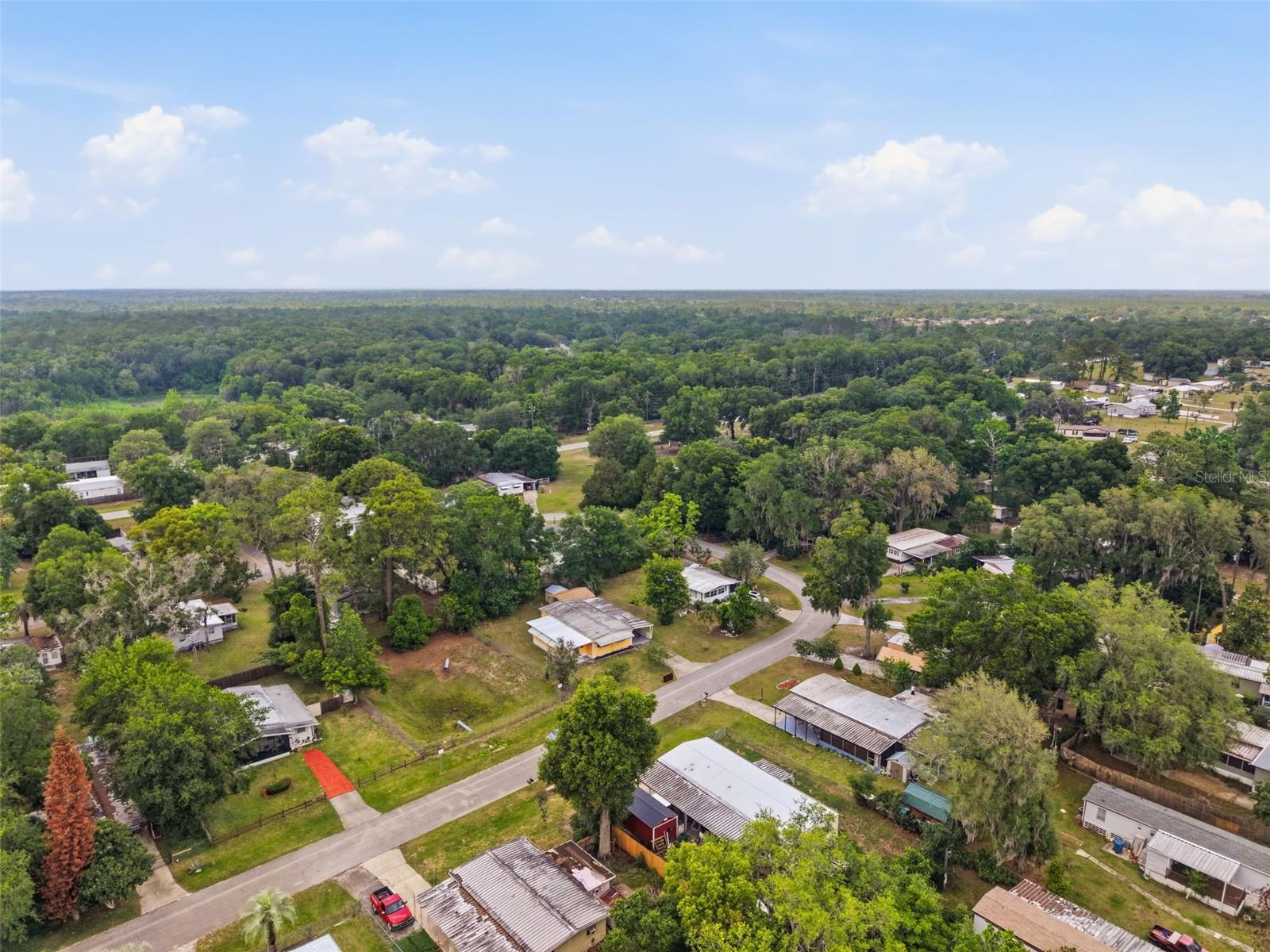 Image 31 of 40 For 4128 Woodland Circle