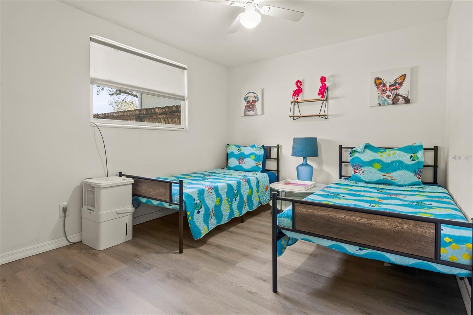 Image 34 of 47 For 5125 Isabelle Avenue