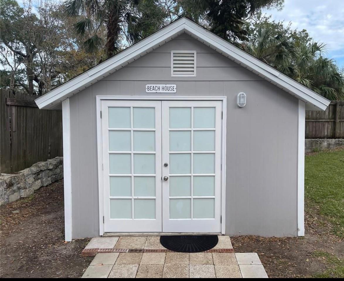 Image 36 of 47 For 5125 Isabelle Avenue