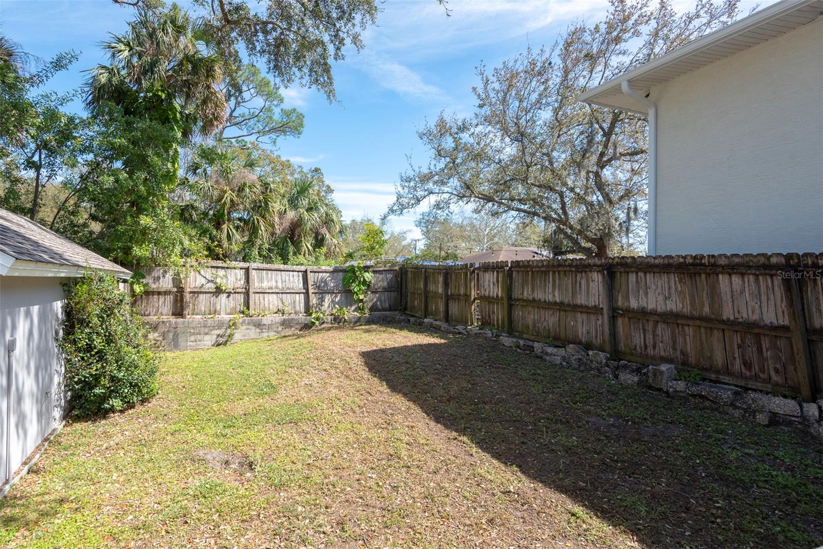 Image 38 of 47 For 5125 Isabelle Avenue
