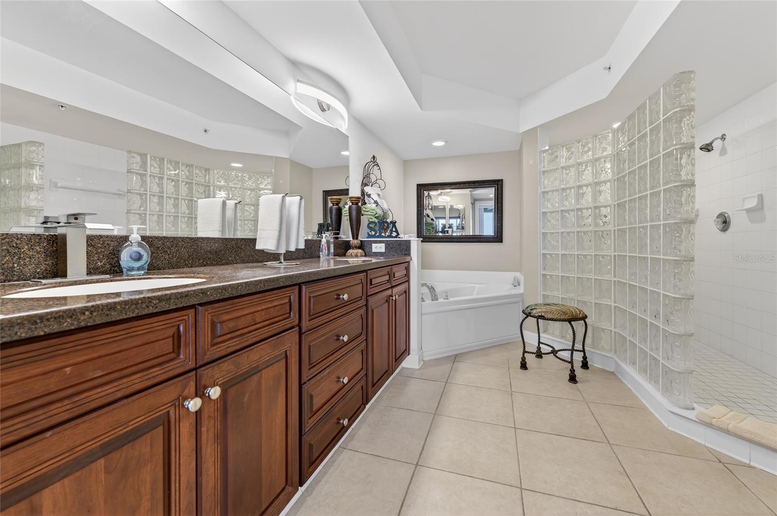 Image 13 of 22 For 3311 Atlantic Avenue 201