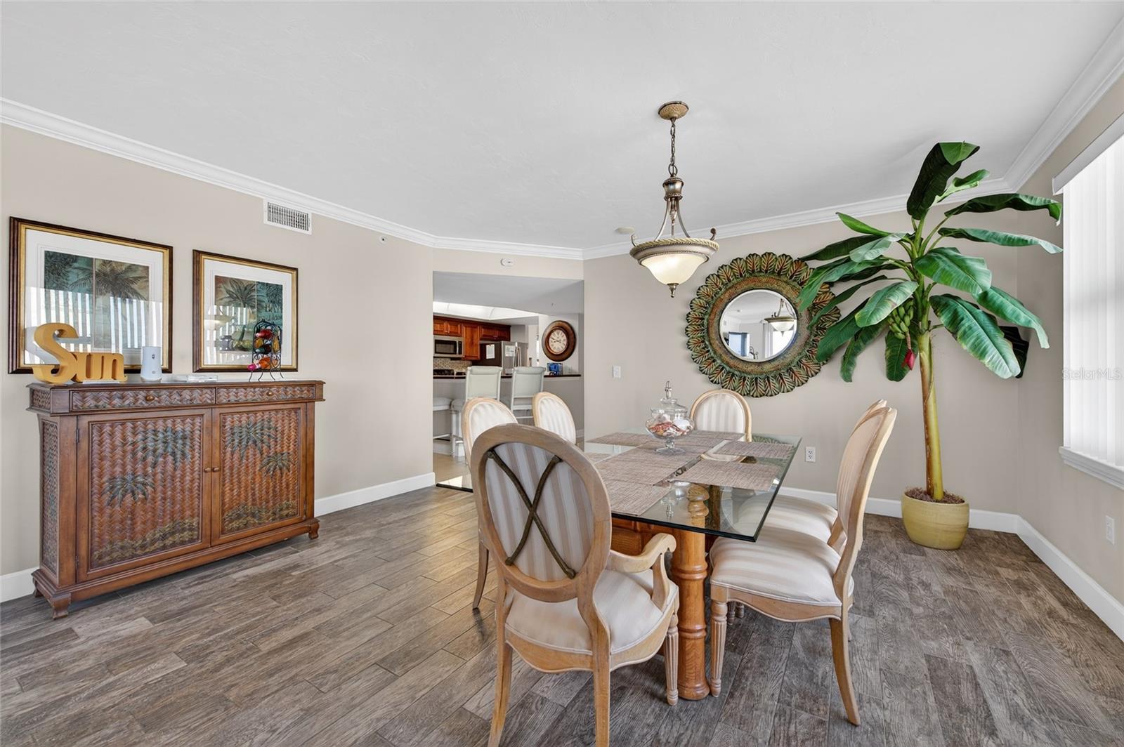 Image 6 of 22 For 3311 Atlantic Avenue 201