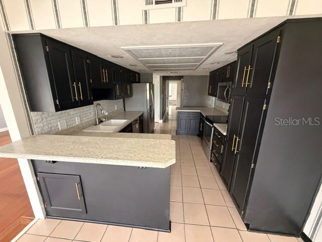 Image 5 of 18 For 7 Clee Ct  