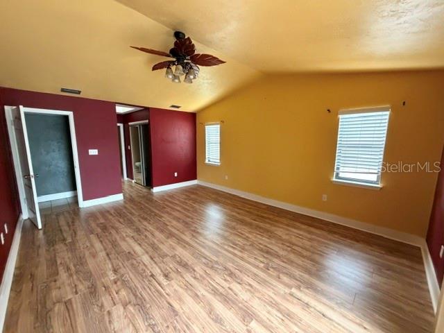 Image 6 of 18 For 7 Clee Ct  