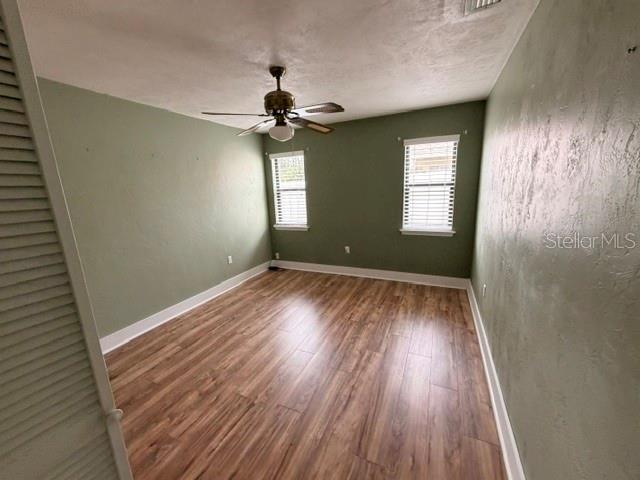 Image 8 of 18 For 7 Clee Ct  