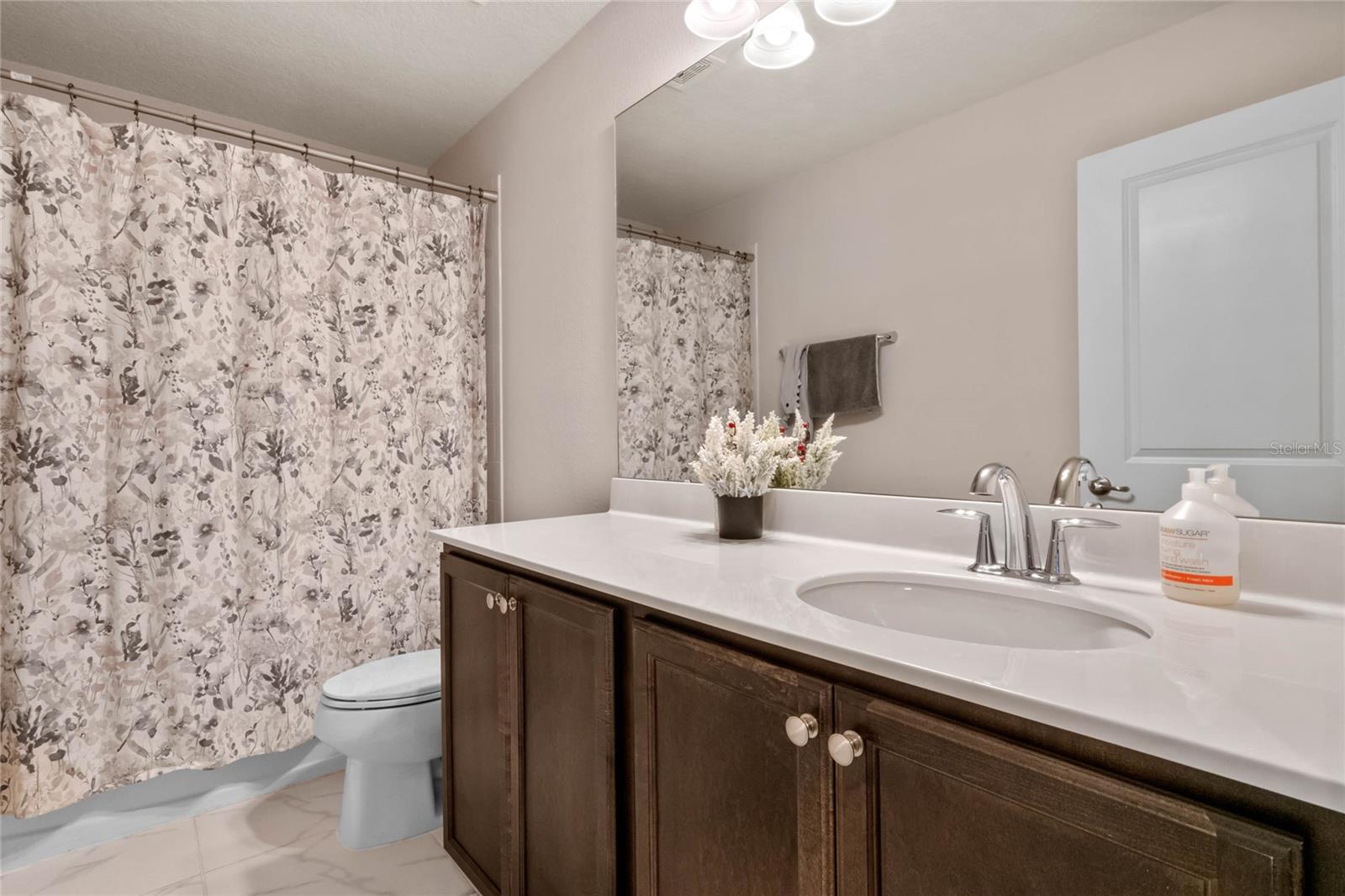 Image 11 of 21 For 3835 Corona Court