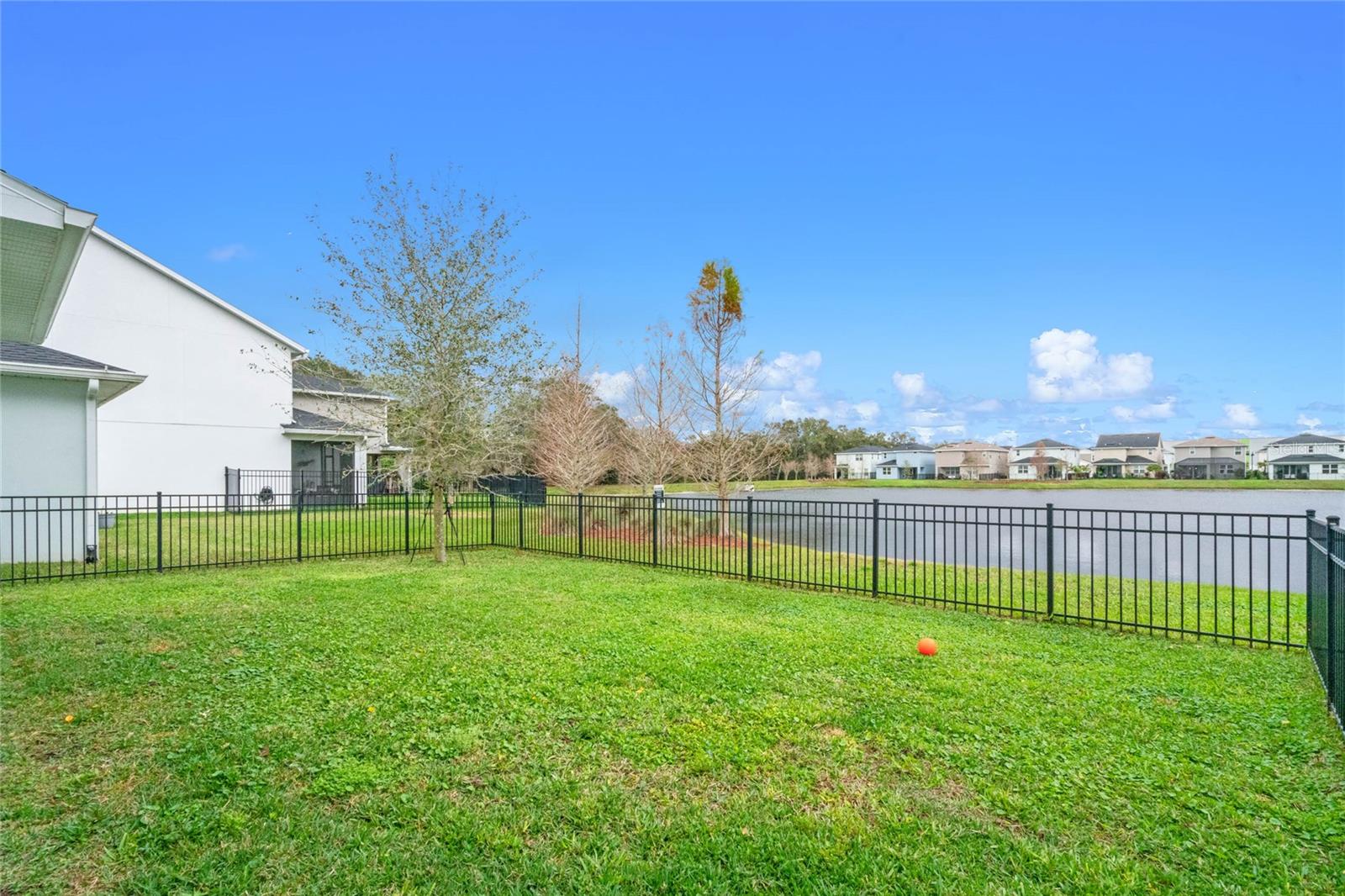 Image 17 of 21 For 3835 Corona Court