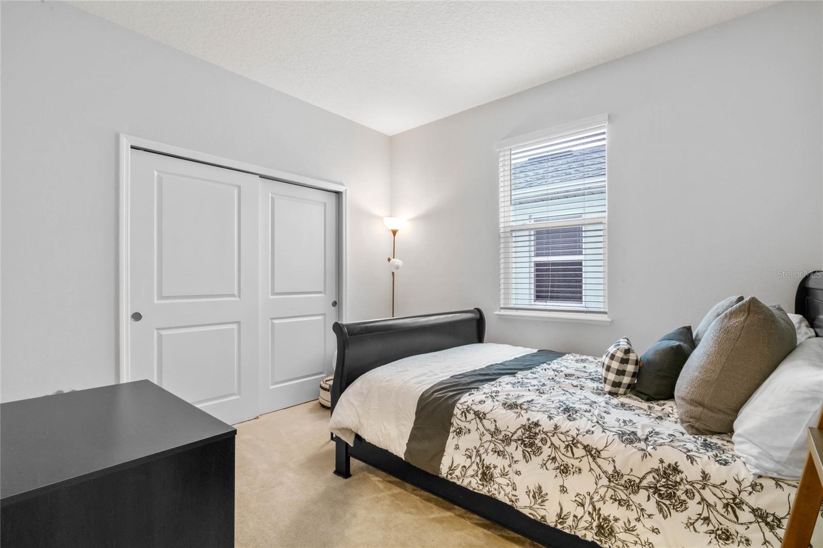Image 9 of 21 For 3835 Corona Court