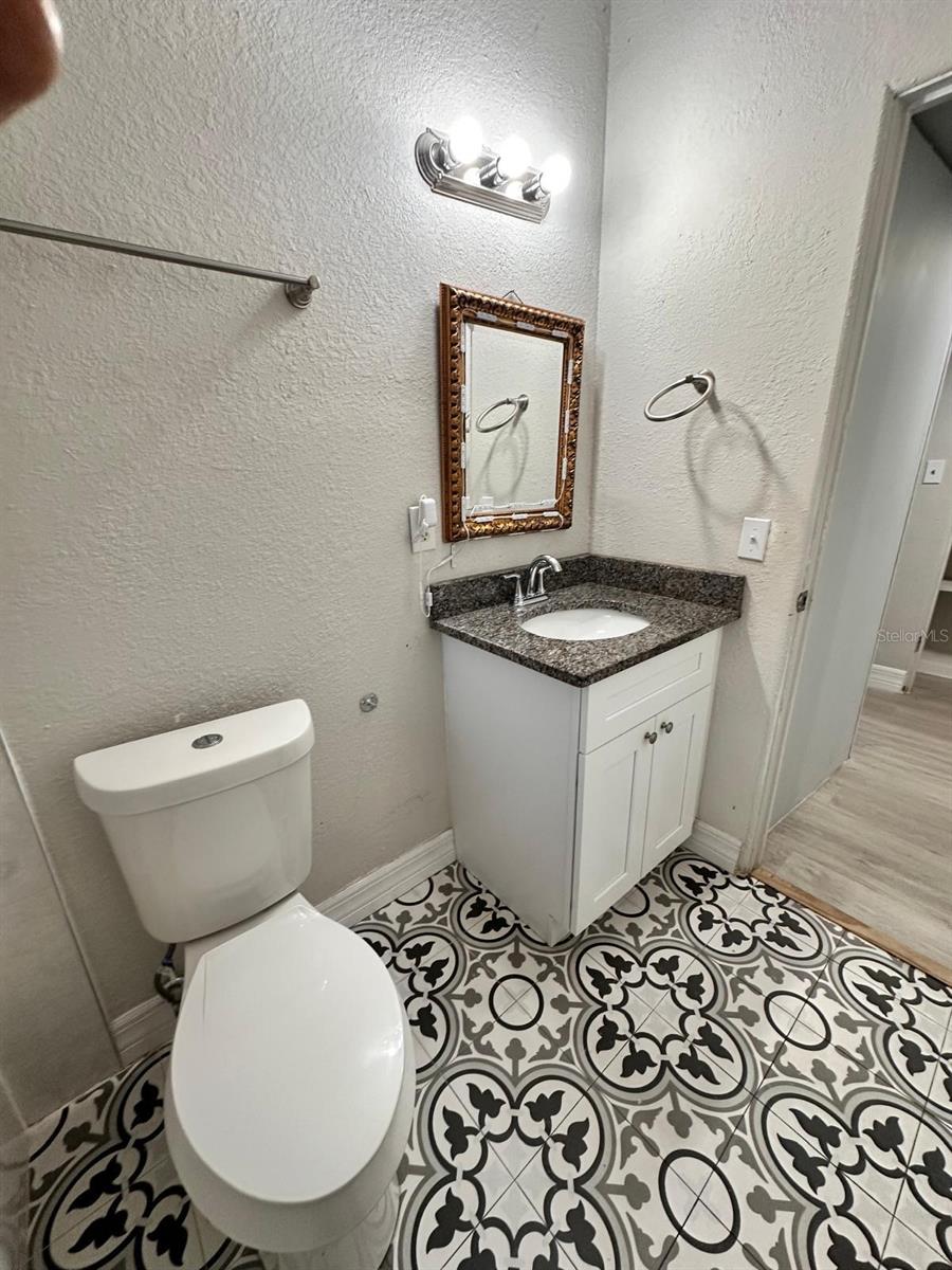Image 12 of 23 For 3508 Oranole Road