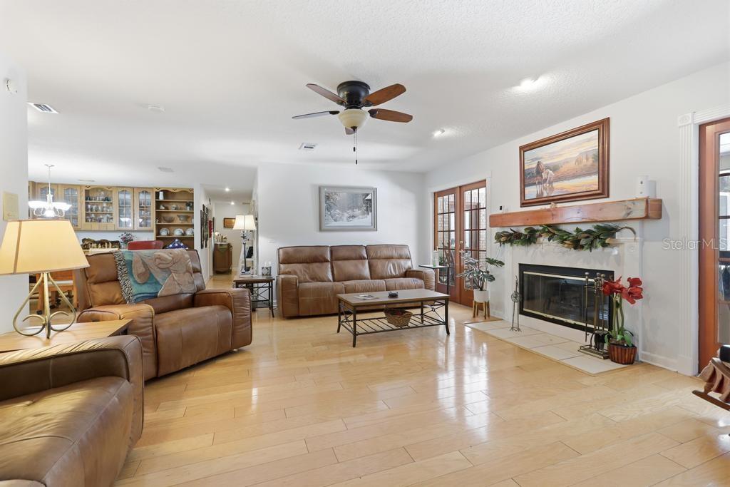 Image 13 of 45 For 2514 Krinklewood Drive