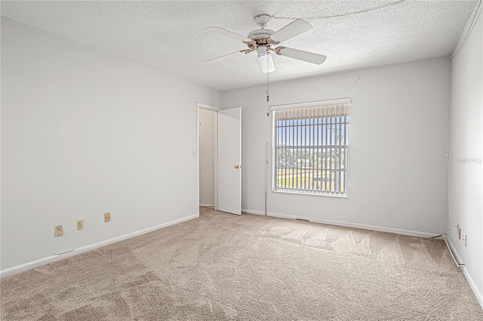 Image 4 of 20 For 725 Port Malabar Boulevard Ne 301