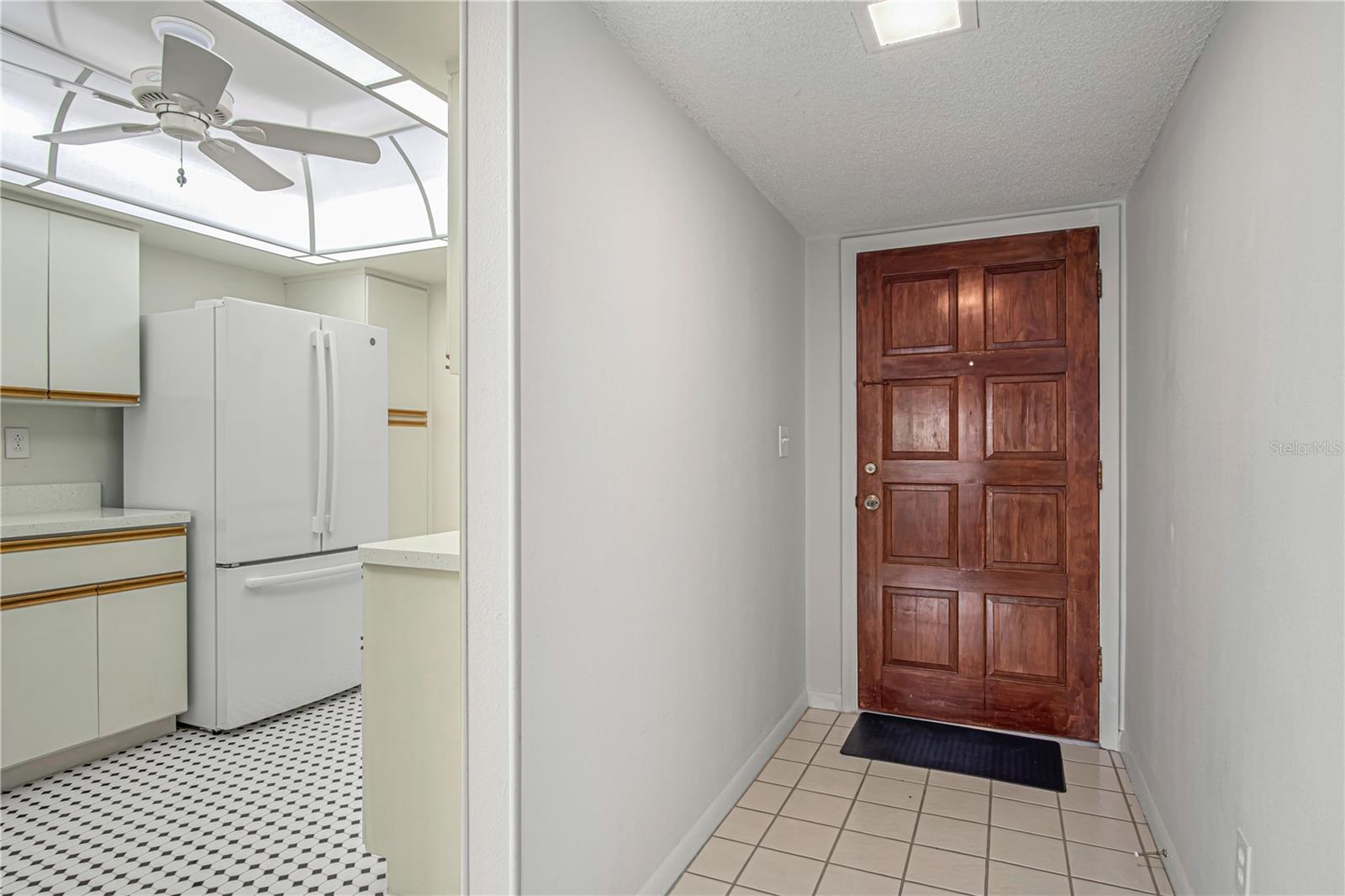 Image 6 of 20 For 725 Port Malabar Boulevard Ne 301