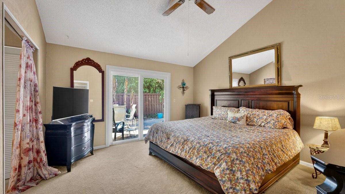 Image 18 of 44 For 304 Gatewood Court