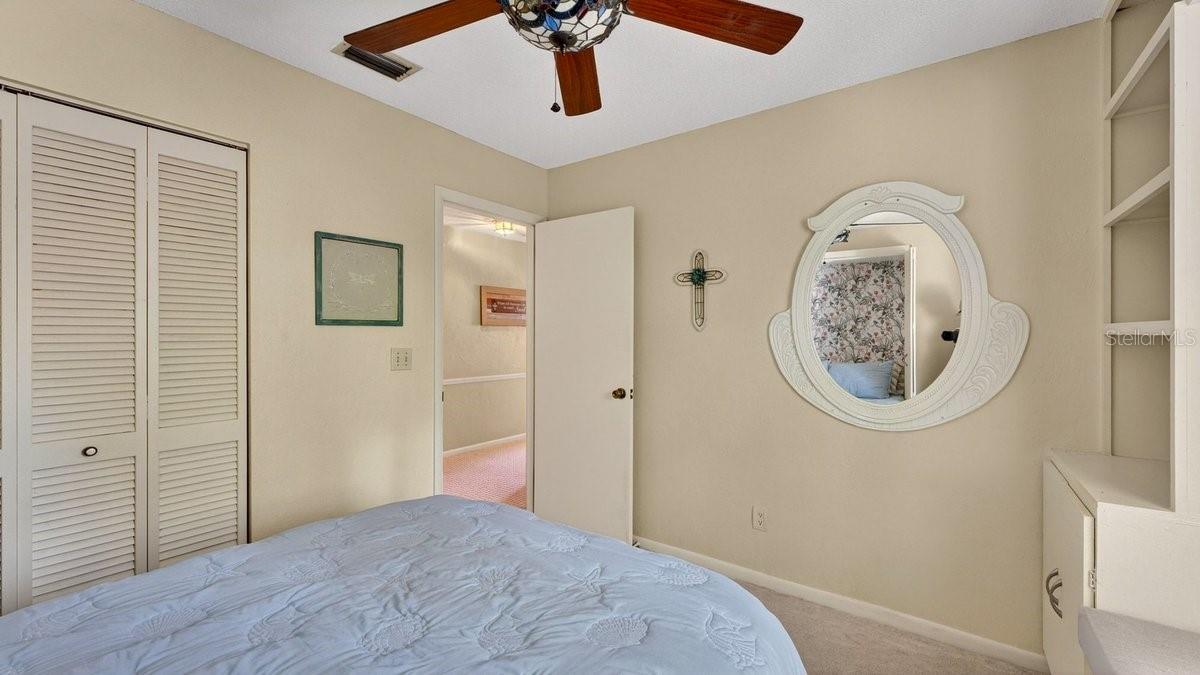 Image 23 of 44 For 304 Gatewood Court