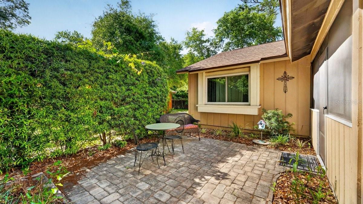 Image 3 of 44 For 304 Gatewood Court