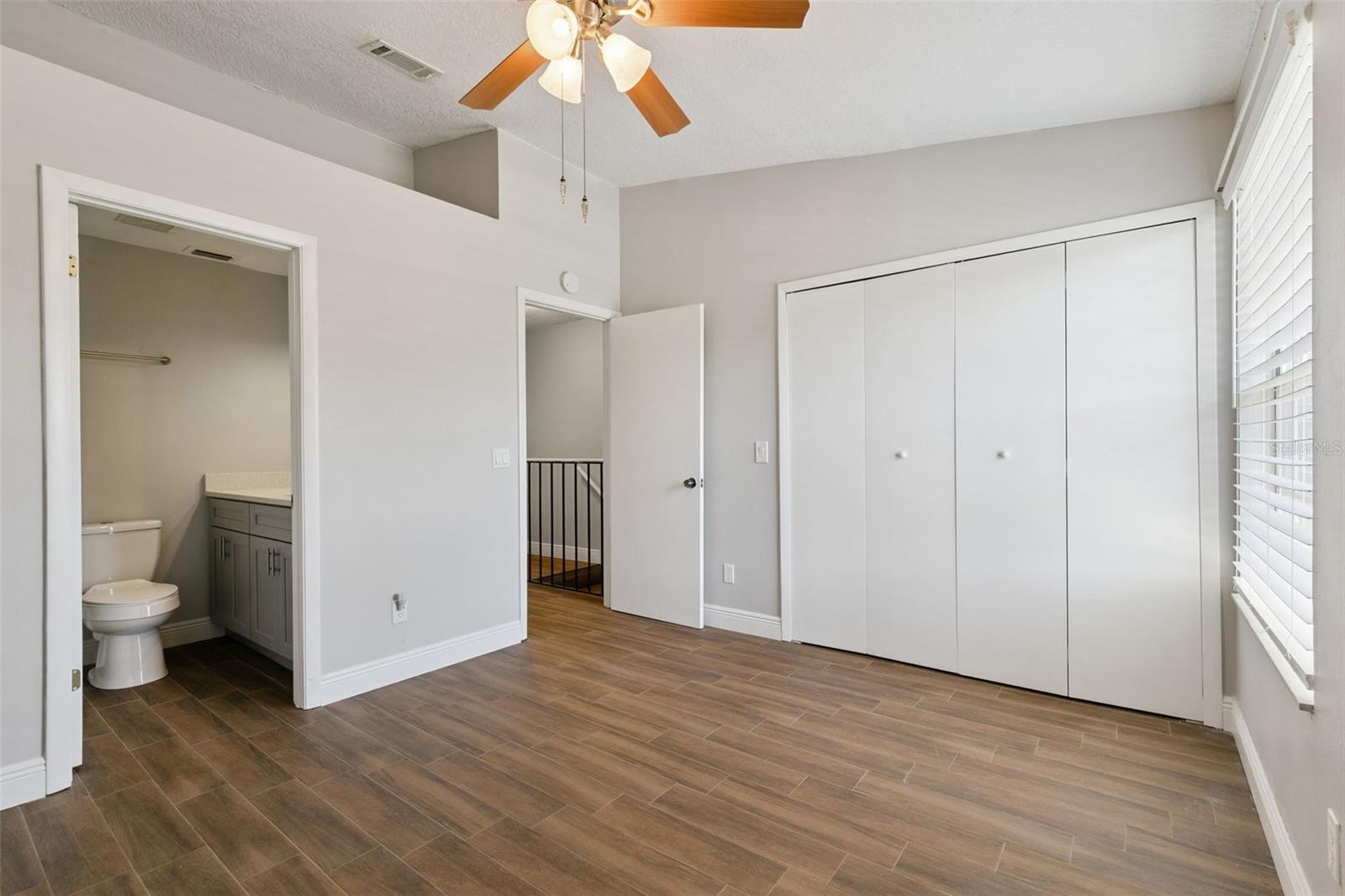 Image 16 of 20 For 505 Sun Ridge Place 123