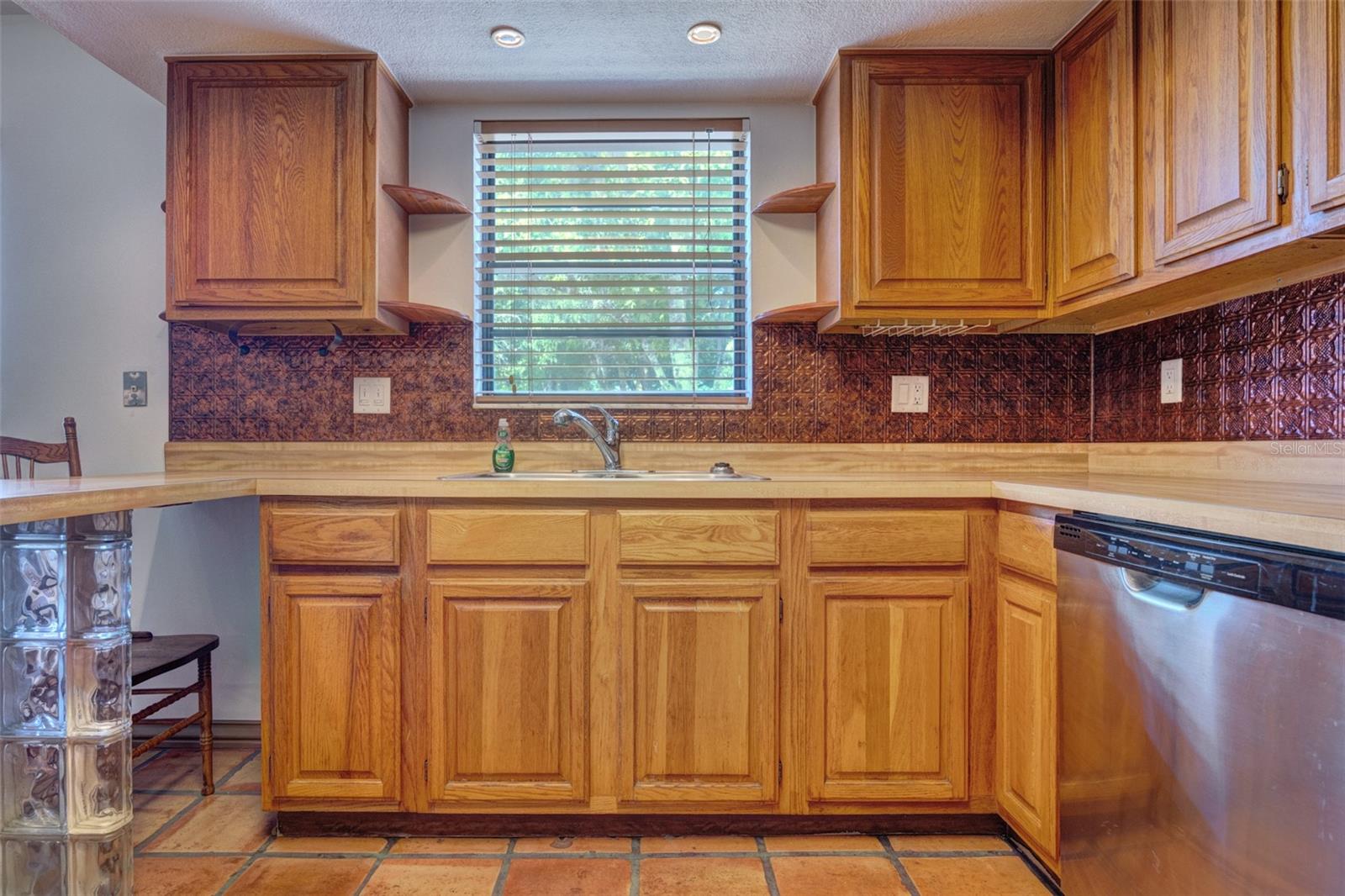 Image 12 of 51 For 202 Sandspur Lane