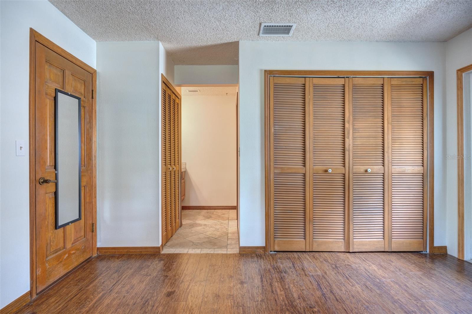 Image 20 of 51 For 202 Sandspur Lane
