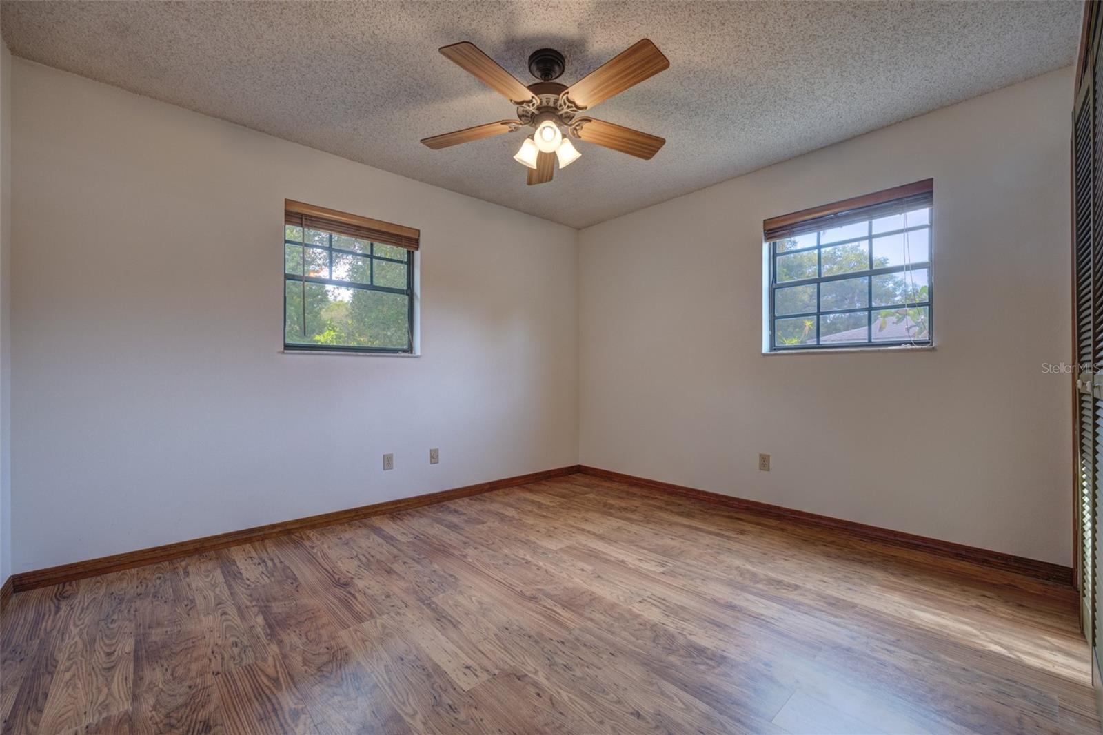 Image 30 of 51 For 202 Sandspur Lane