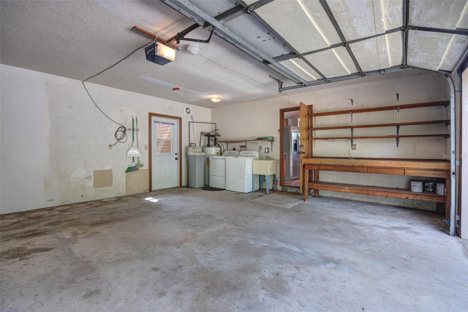 Image 36 of 51 For 202 Sandspur Lane