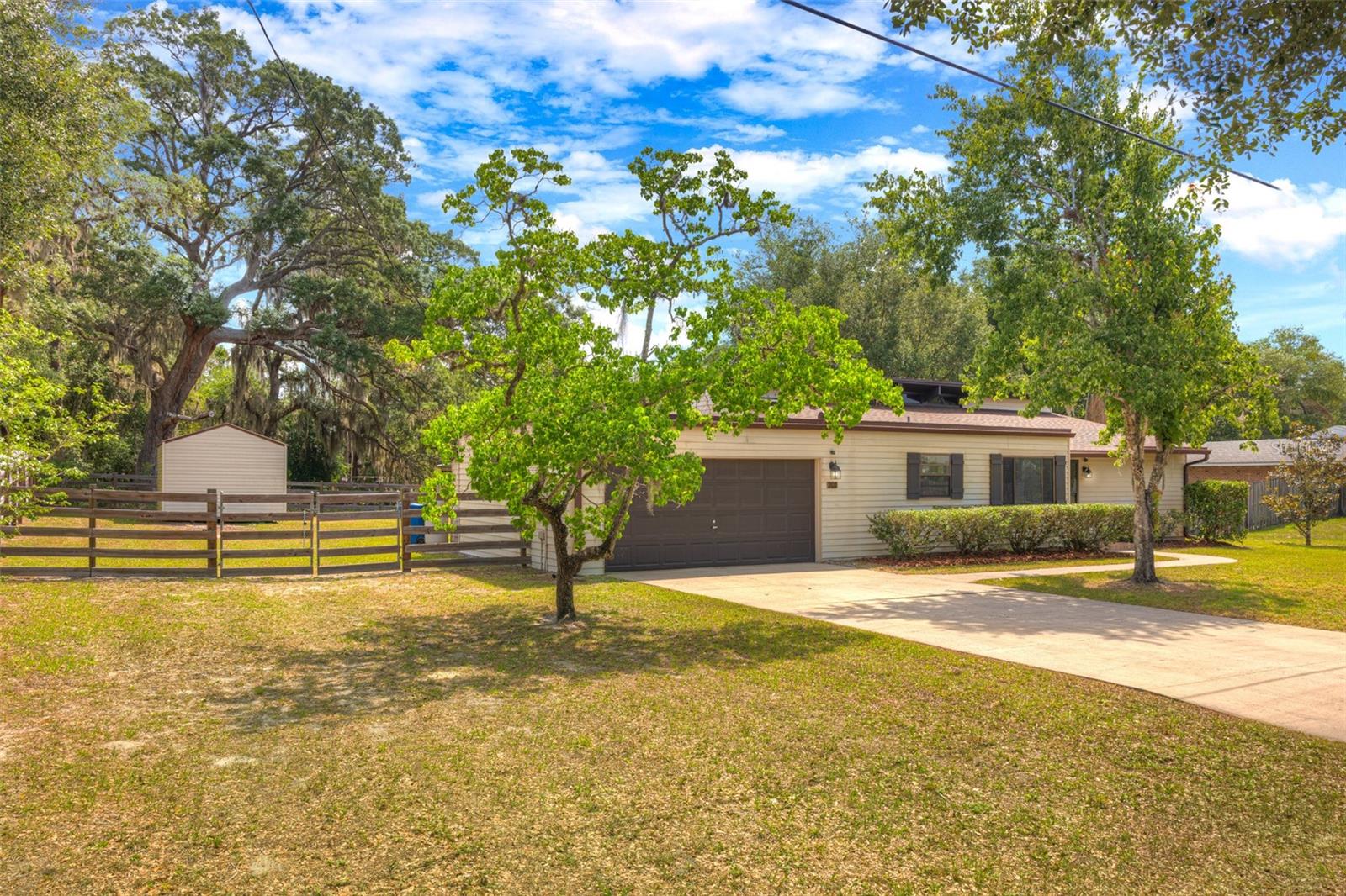 Image 50 of 51 For 202 Sandspur Lane