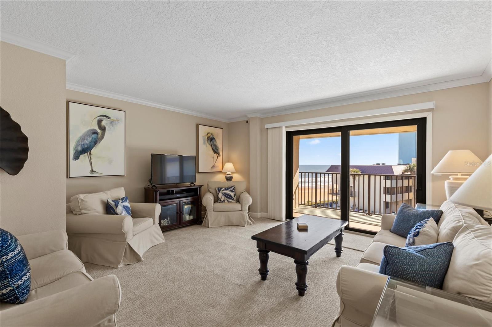 Image 16 of 56 For 935 Ocean Shore Boulevard 405